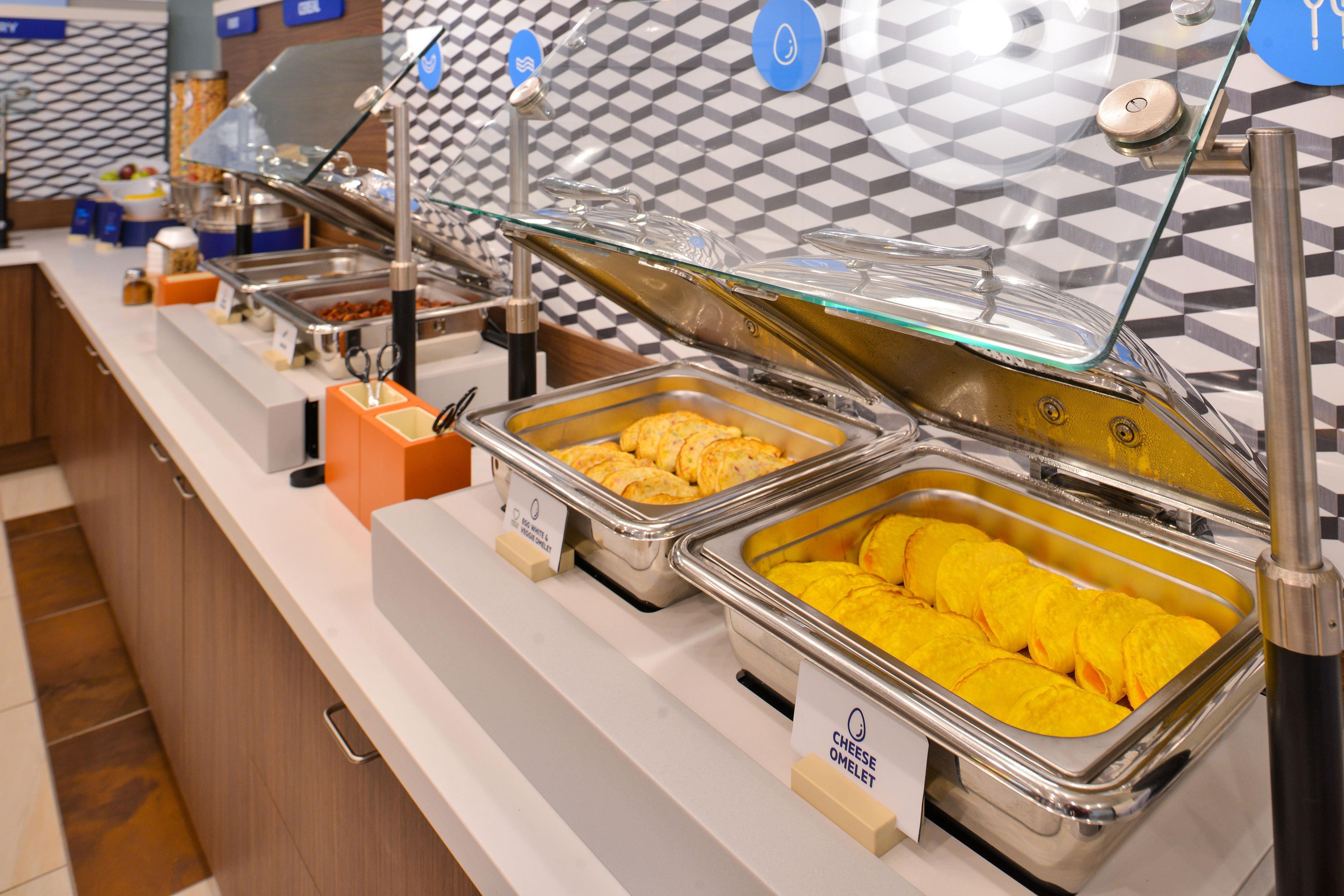 Holiday Inn Express & Suites - Belleville By Ihg Buitenkant foto